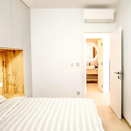 Apartamento Andrea Deluxe With Pool *