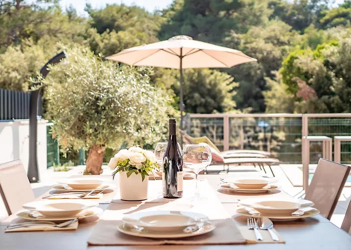 Andrea Deluxe With Pool 木洛希尼